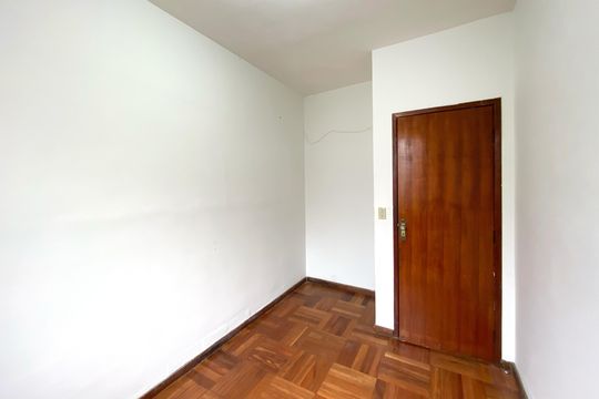 Casa à venda com 3 quartos, 130m² em Paquetá, Belo Horizonte