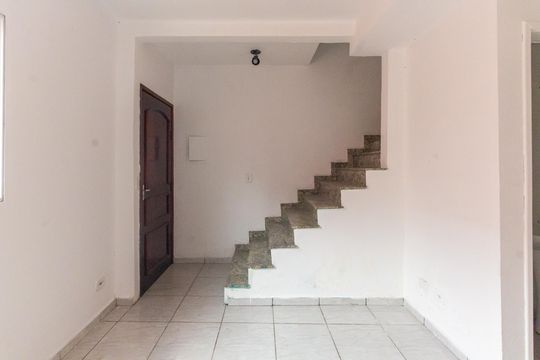 Sala de casa de condomínio para alugar com 2 quartos, 90m² em Vila Aricanduva, São Paulo