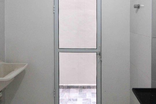 Cozinha e Área de Serviço de kitnet/studio para alugar com 1 quarto, 35m² em Parque Savoy City, São Paulo