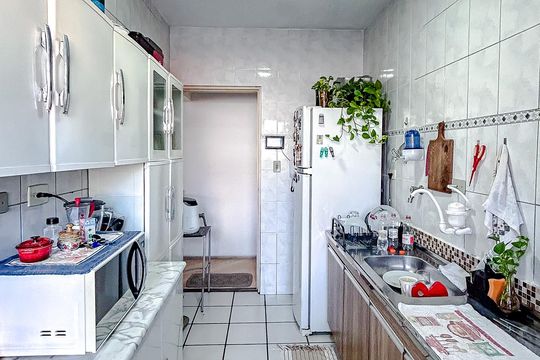 Cozinha de apartamento à venda com 2 quartos, 64m² em Vila Aricanduva, São Paulo