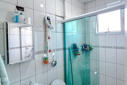 Banheiro de apartamento à venda com 2 quartos, 64m² em Vila Aricanduva, São Paulo