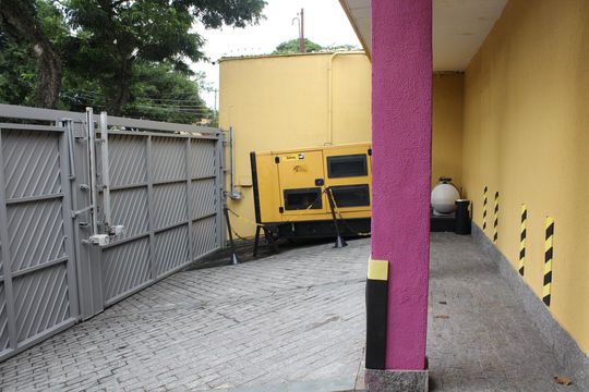 Garagem de casa para alugar com 3 quartos, 281m² em Sumaré, São Paulo