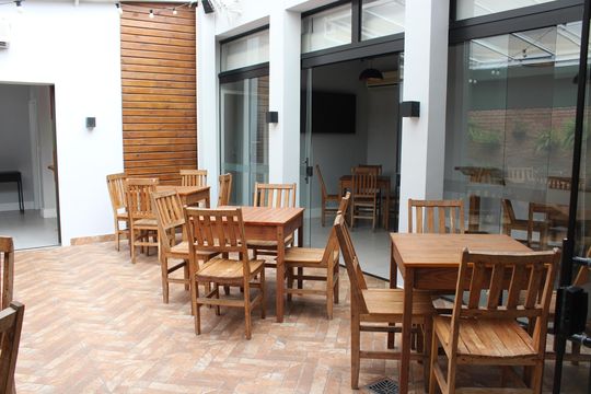 Jardim De Inverno de casa para alugar com 3 quartos, 281m² em Sumaré, São Paulo