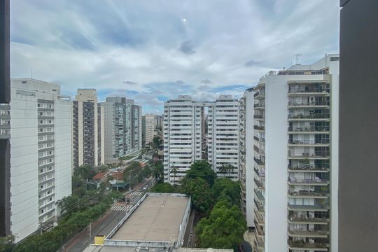 Quarto 1 de apartamento à venda com 2 quartos, 81m² em Indianópolis, São Paulo