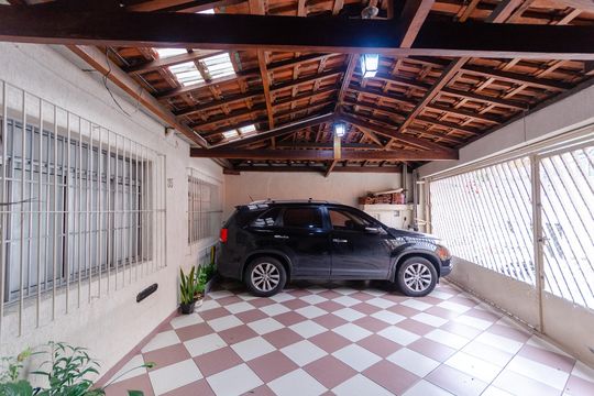 Garagem de casa para alugar com 3 quartos, 200m² em Freguesia do Ó, São Paulo