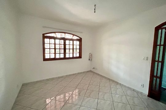 Casa à venda com 2 quartos, 168m² em Picanço, Guarulhos