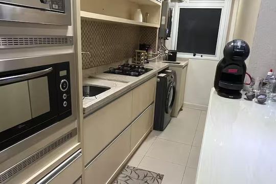 Cozinha  de apartamento para alugar com 2 quartos, 61m² em Camaquã, Porto Alegre