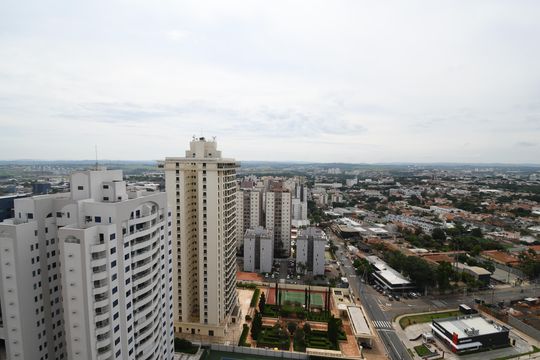 Sala - Sacada Vista de apartamento à venda com 2 quartos, 104m² em Parque das Flores, Campinas