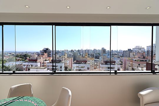 Janela da Varanda de apartamento à venda com 4 quartos, 150m² em Boa Vista, Porto Alegre