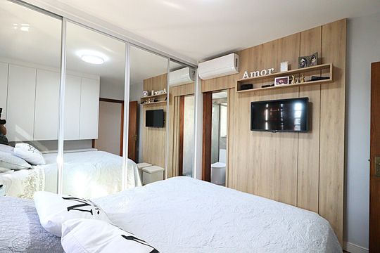 Suíte 2 de apartamento à venda com 4 quartos, 150m² em Boa Vista, Porto Alegre