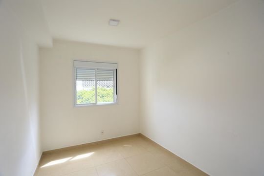 quarto 1 de apartamento para alugar com 2 quartos, 58m² em Jardim Henriqueta, Taboão da Serra