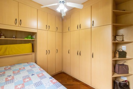 Quarto 2 de apartamento à venda com 2 quartos, 77m² em Vila Galvão, Guarulhos