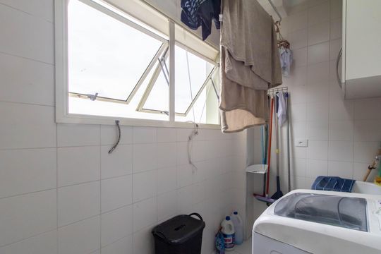 Area de Serviço  de apartamento à venda com 2 quartos, 77m² em Vila Galvão, Guarulhos