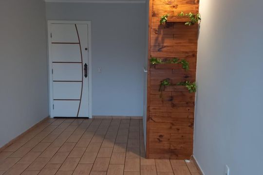 Sala de apartamento à venda com 3 quartos, 75m² em Tanque, Rio de Janeiro