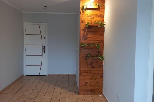 Sala de apartamento à venda com 3 quartos, 75m² em Tanque, Rio de Janeiro