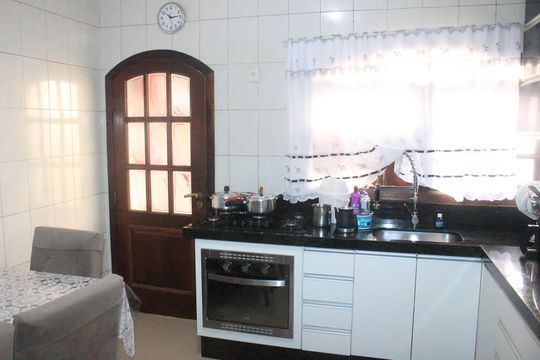 Cozinha de casa à venda com 2 quartos, 117m² em Santa Paula, São Caetano do Sul