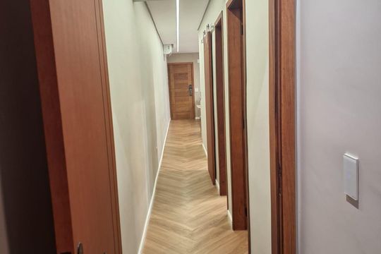 Corredor de apartamento para alugar com 3 quartos, 78m² em Vila Leopoldina, Santo André