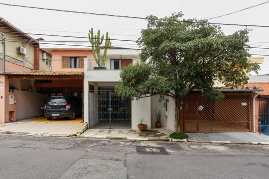 Fachada de casa de condomínio à venda com 3 quartos, 200m² em Jardim Olympia, São Paulo