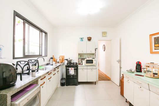 Cozinha de casa de condomínio à venda com 3 quartos, 200m² em Jardim Olympia, São Paulo