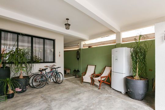 Garagem de casa de condomínio à venda com 3 quartos, 200m² em Jardim Olympia, São Paulo