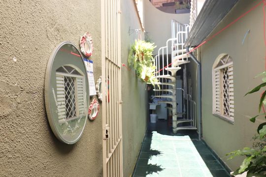 Corredor de casa à venda com 3 quartos, 155m² em Vila Tereza, São Bernardo do Campo