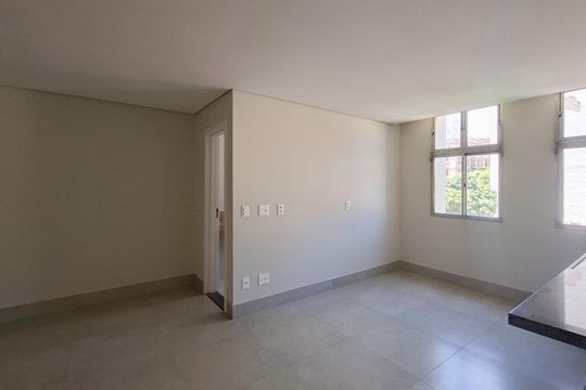 Apartamento para alugar com 2 quartos, 64m² em Centro, Belo Horizonte