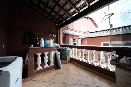 Casa para alugar com 3 quartos, 125m² em Vila Nhocuné, São Paulo