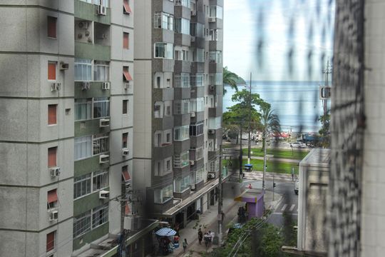 Vista da Sala de apartamento para alugar com 2 quartos, 90m² em Ponta da Praia, Santos