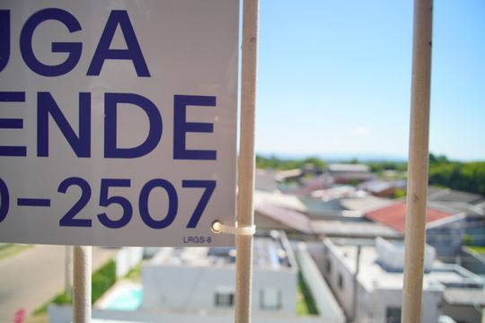 placa de apartamento para alugar com 2 quartos, 64m² em Loteamento Parque Recreio, São Leopoldo