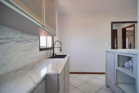 Cozinha de apartamento para alugar com 2 quartos, 64m² em Loteamento Parque Recreio, São Leopoldo