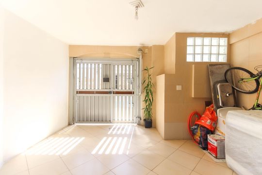 Garagem Casa 1 de casa à venda com 4 quartos, 205m² em Jardim Pedro José Nunes, São Paulo