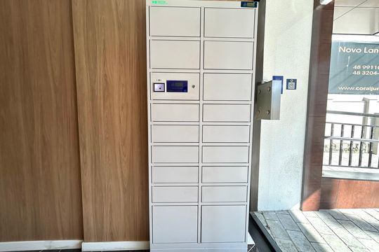 Armário Inteligente de apartamento para alugar com 2 quartos, 61m² em Saco dos Limões, Florianópolis