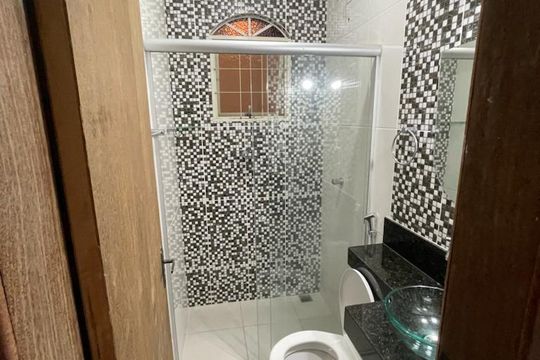 Banheiro de casa para alugar com 3 quartos, 300m² em Ouro Minas, Belo Horizonte