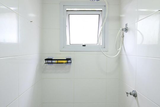 Banheiro Suíte  de apartamento à venda com 1 quarto, 30m² em Paraíso do Morumbi, São Paulo