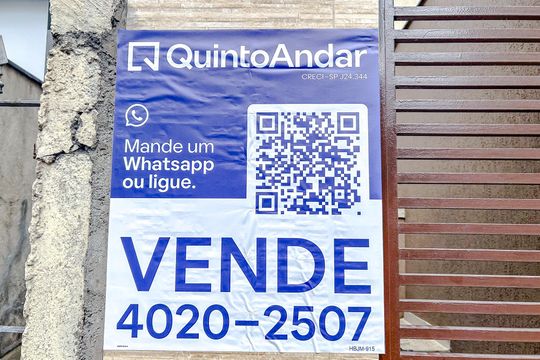 Plaquinha de casa de condomínio para alugar com 2 quartos, 116m² em Vila Esperança, São Paulo