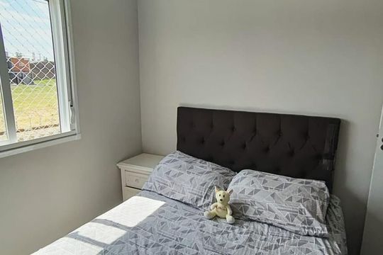 Quarto de apartamento à venda com 2 quartos, 44m² em Estância Velha, Canoas