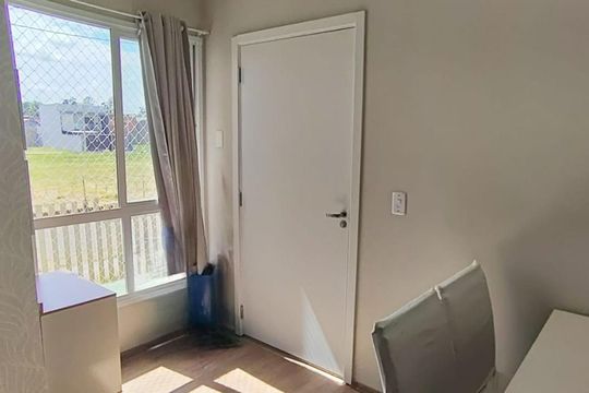 Sala de apartamento à venda com 2 quartos, 44m² em Estância Velha, Canoas