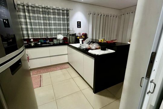 Cozinha de casa à venda com 3 quartos, 121m² em Aglomeração Urbana de Jundiaí, Jundiaí