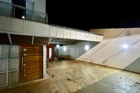 Área externa de casa à venda com 3 quartos, 121m² em Aglomeração Urbana de Jundiaí, Jundiaí
