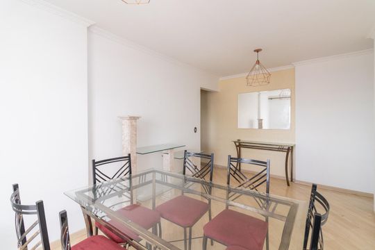 Sala de apartamento à venda com 3 quartos, 68m² em Vila Santana, São Paulo
