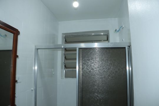 Casa para alugar com 1 quarto, 40m² em Jardim Irapiranga, Embu das Artes