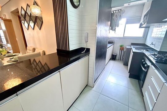 Cozinha de apartamento à venda com 2 quartos, 59m² em Vila Rosalia, Guarulhos