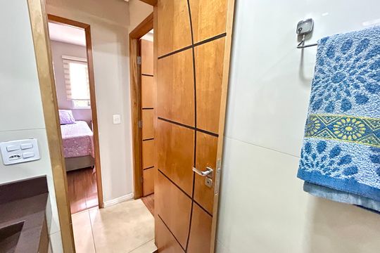 Banheiro 1 de apartamento à venda com 2 quartos, 59m² em Vila Rosalia, Guarulhos