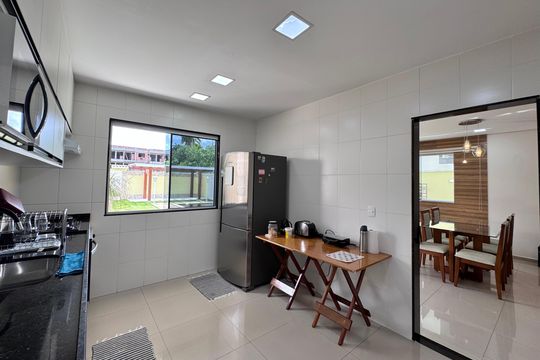 Cozinha de apartamento à venda com 4 quartos, 367m² em Vargem Grande, Rio de Janeiro