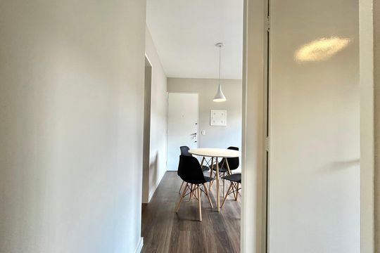 Corredor de apartamento para alugar com 1 quarto, 39m² em Vila Paulista, São Paulo