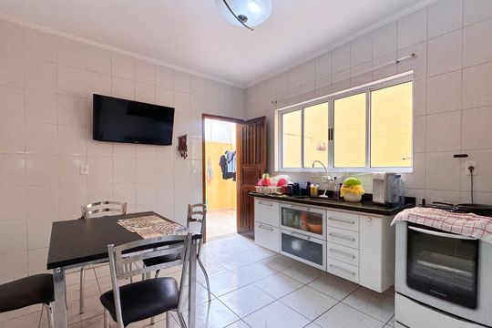 Cozinha de casa à venda com 3 quartos, 147m² em Vila Goncalves, São Bernardo do Campo