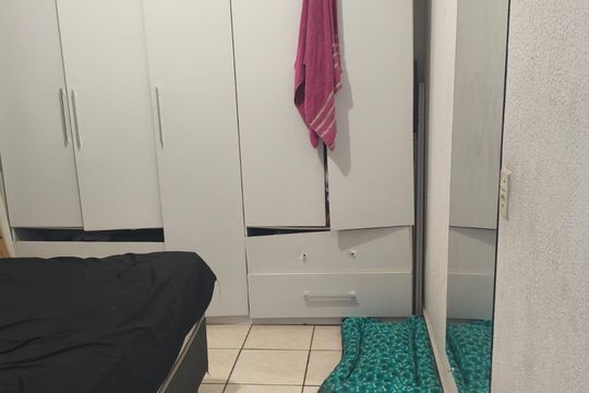 Apartamento à venda com 2 quartos, 45m² em Europa, Contagem
