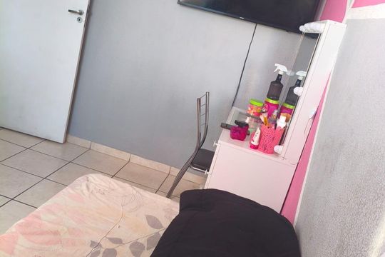 Apartamento à venda com 2 quartos, 45m² em Europa, Contagem