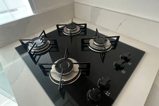 Cozinha de apartamento à venda com 2 quartos, 36m² em Vila das Bandeiras, Guarulhos