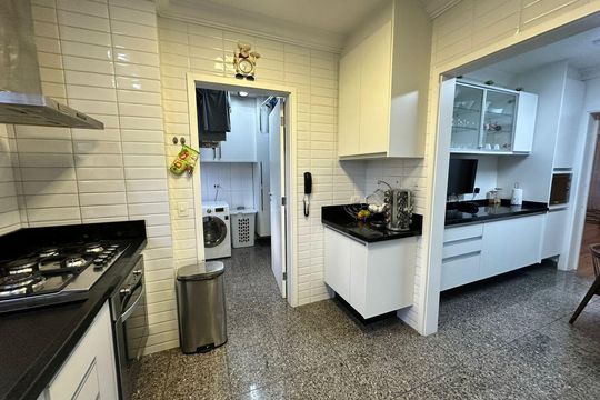 Cozinha de apartamento à venda com 3 quartos, 169m² em Brooklin, São Paulo